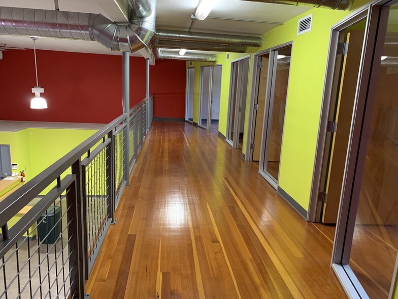 More Photos Of 3838 Atlantic Ave, Long Beach Loft Creative Space For Lease