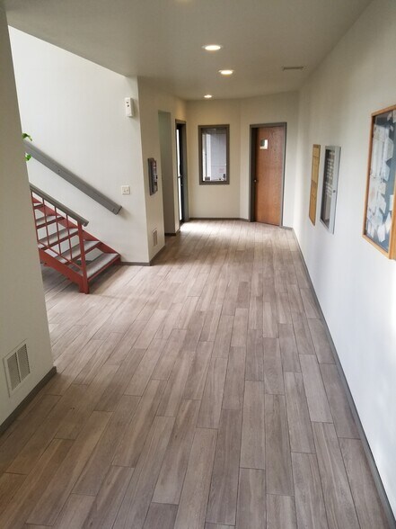 More Photos Of 201 160th St S, Spanaway Office For Sale