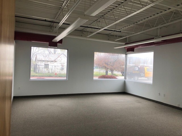 More Photos Of 756 S Redwood Rd, Salt Lake City Medical For Lease