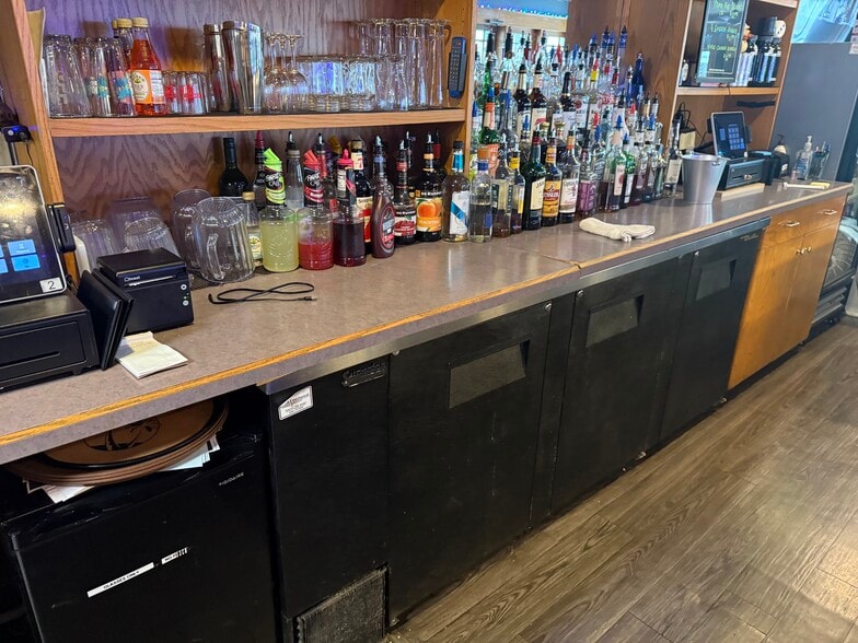 More Photos Of 15 N Main St, Deerfield General Retail For Sale