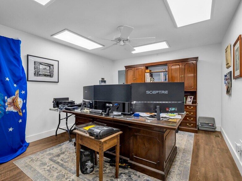 More Photos Of 147 E Court St, Rutherfordton Office Residential For Sale