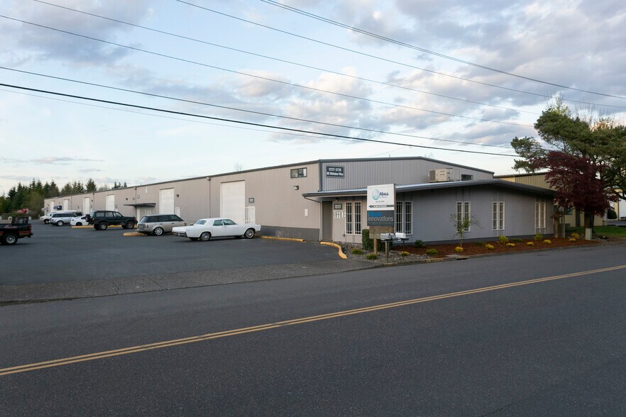 More Photos Of 12683-12689 NE Whitaker Way, Portland Unknown For Lease