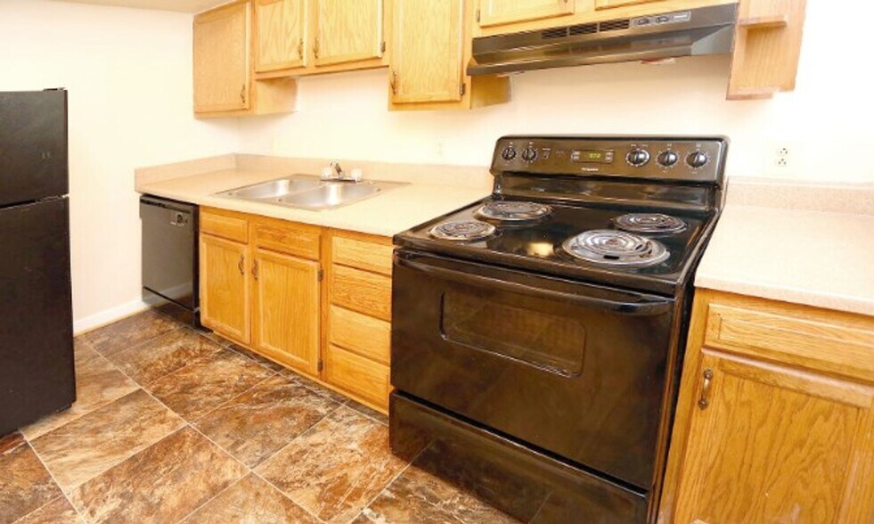 More Photos Of 3817 George Washington Hwy, Portsmouth Apartments For Sale