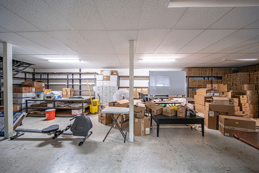 More Photos Of 12828 S Broadway, Los Angeles Warehouse For Sale