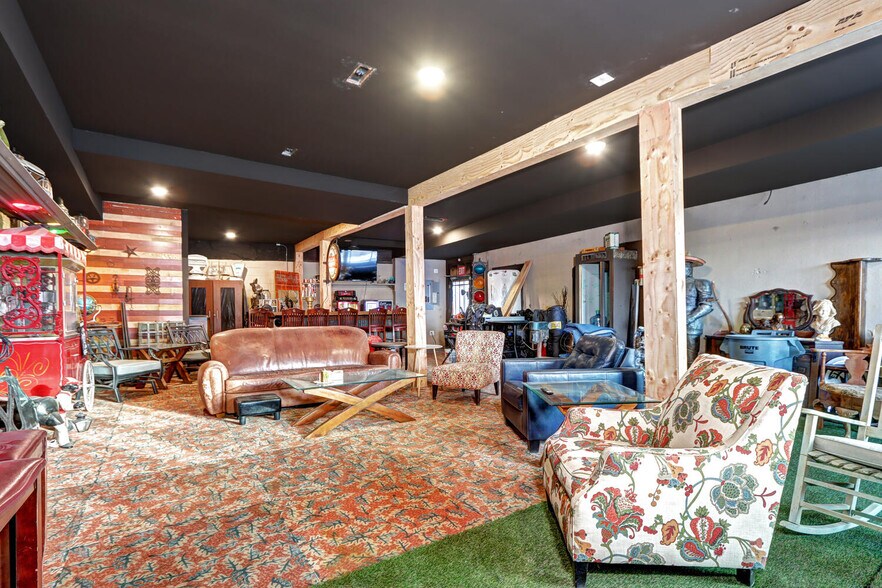 More Photos Of 280 S Main St, Brighton Storefront Retail Residential For Sale