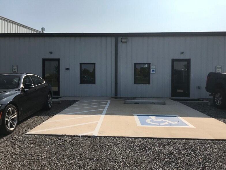 More Photos Of 5602 E Hwy 66, El Reno Industrial For Sale