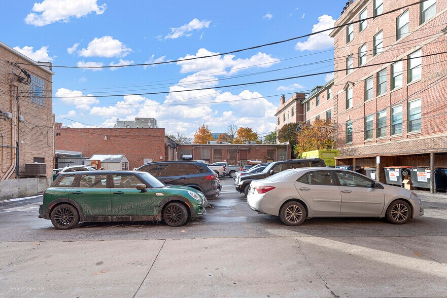 More Photos Of 720 Lake St, Oak Park Medical For Sale