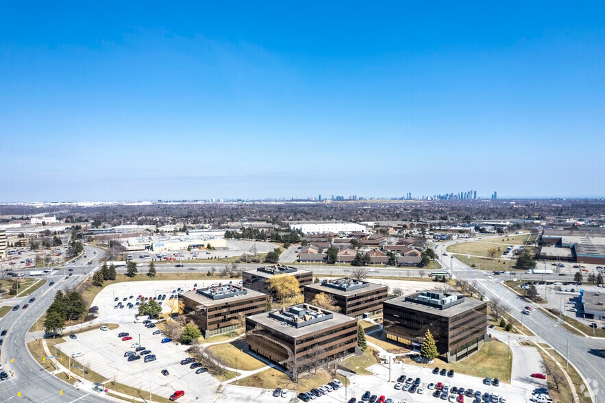 More Photos Of 2000 Argentia Rd, Mississauga Unknown For Lease