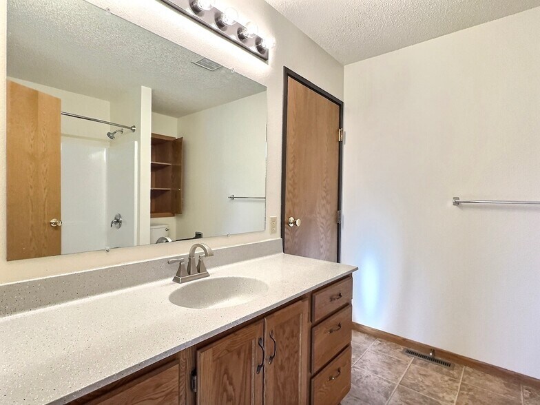 More Photos Of 2021 N Kimball St, Mitchell Apartments For Sale