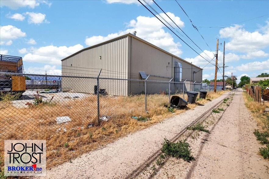 More Photos Of 801 N Center St, Casper Freestanding For Sale
