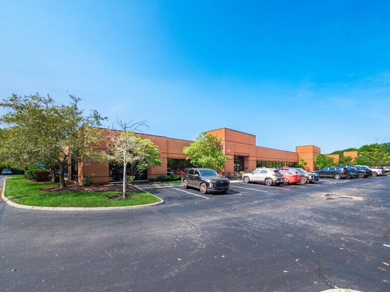 More Photos Of 5025 Bradenton Ave, Dublin Flex For Lease