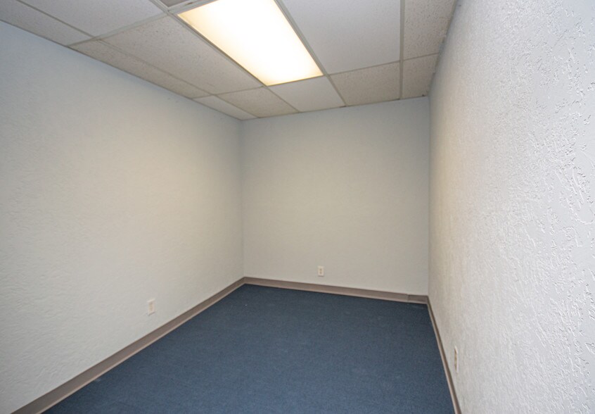 More Photos Of 13414 Medical Complex Dr, Tomball Medical For Lease