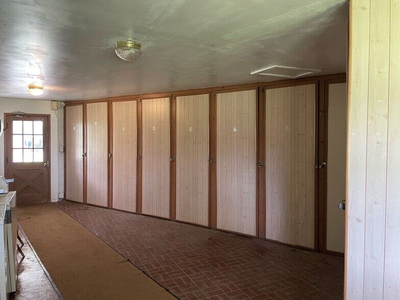 More Photos Of 2736 Golf Course Dr, Marlette Apartments For Sale