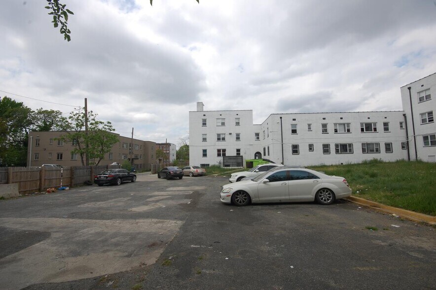 More Photos Of 4301-4313 Wheeler Rd SE, Washington Apartments For Sale