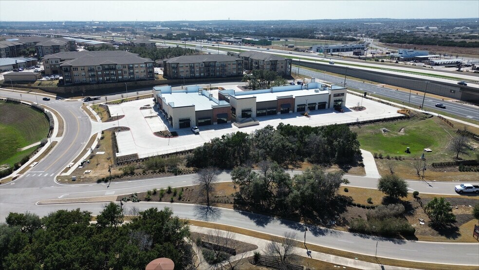 More Photos Of 149 Bulbine Dr, Leander General Retail For Lease