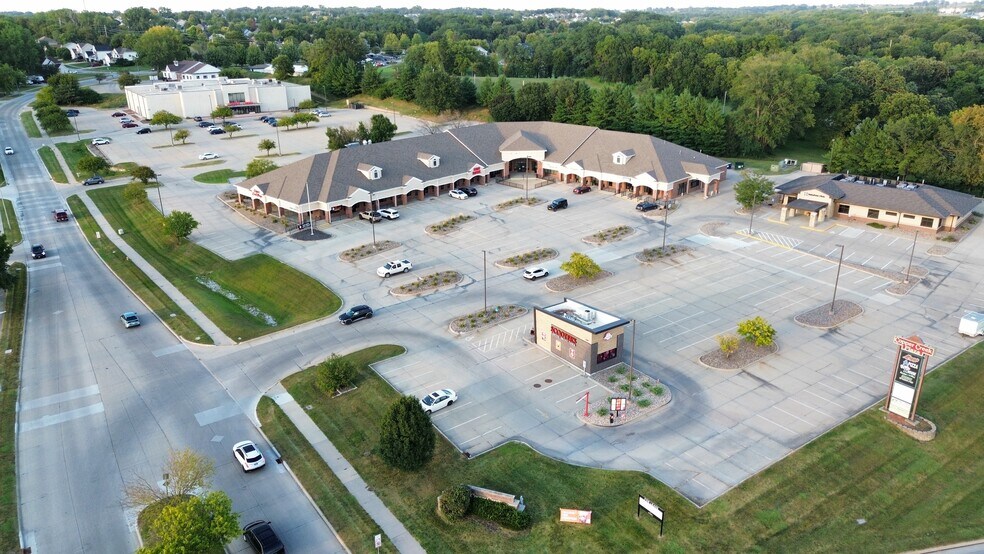 More Photos Of 1225 Copper Creek Dr, Des Moines Unknown For Lease