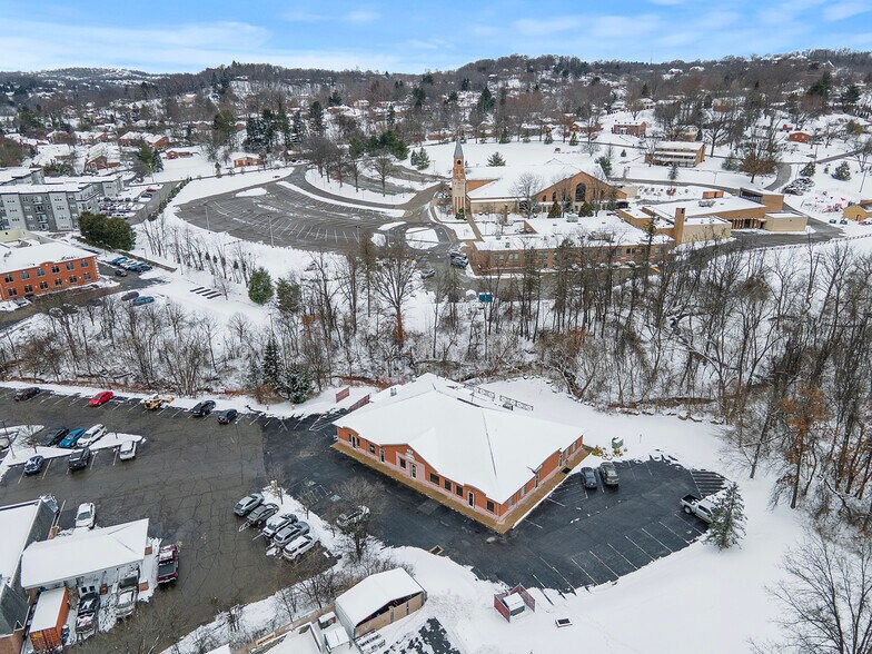 More Photos Of 453 Valley Brook Rd, Canonsburg General Retail For Sale