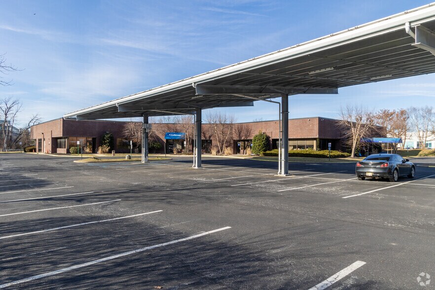 More Photos Of 813 East Gate Dr, Mount Laurel Office For Sale