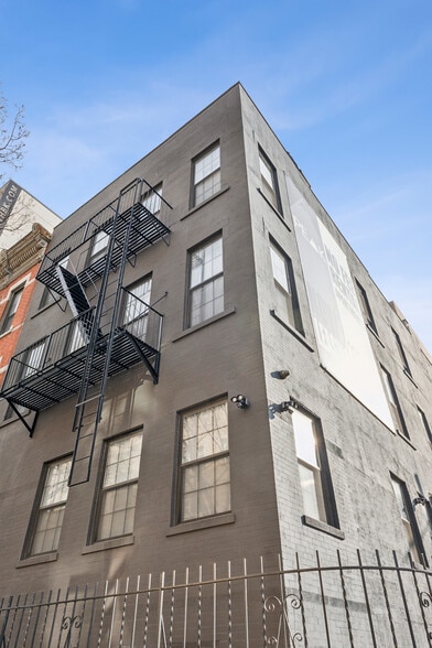 More Photos Of 520 Union Ave, Brooklyn Apartments For Sale