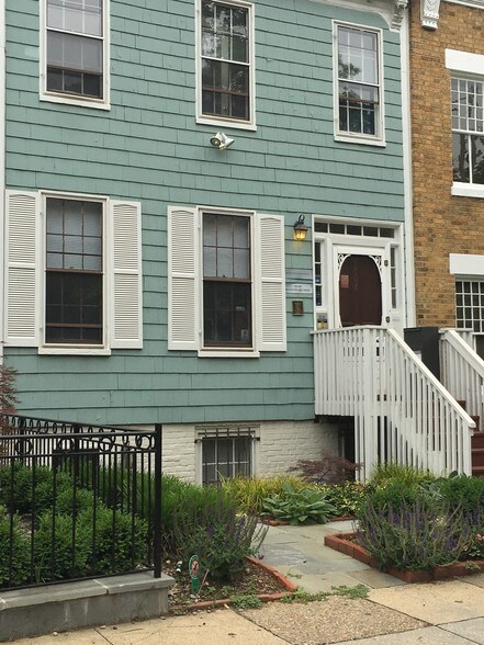 More Photos Of 1804 T St NW, Washington Office For Lease