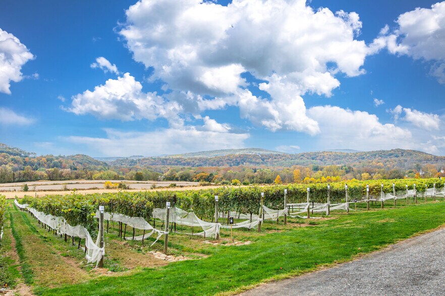 More Photos Of 33 County Road 627, Phillipsburg Specialty For Sale