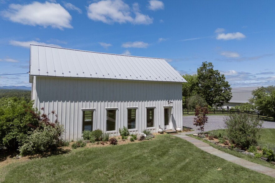 More Photos Of 3050 US-209, Kingston Lodge Meeting Hall For Sale