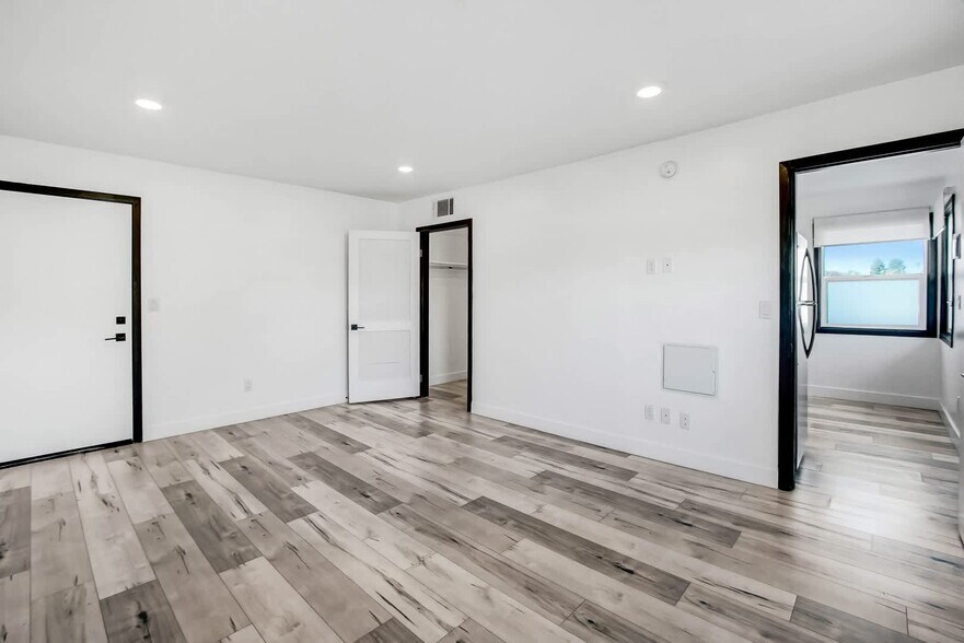 More Photos Of 262 N Los Robles Ave, Pasadena Apartments For Sale