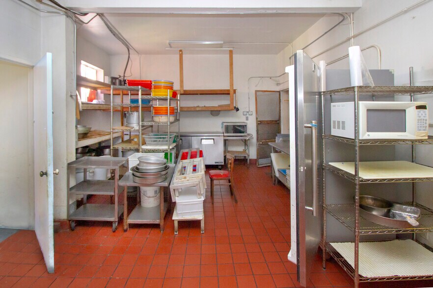 More Photos Of 2239-2245 Judah St, San Francisco Restaurant For Lease