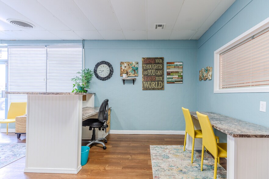 More Photos Of 1301 W Gore Blvd, Lawton Medical For Sale