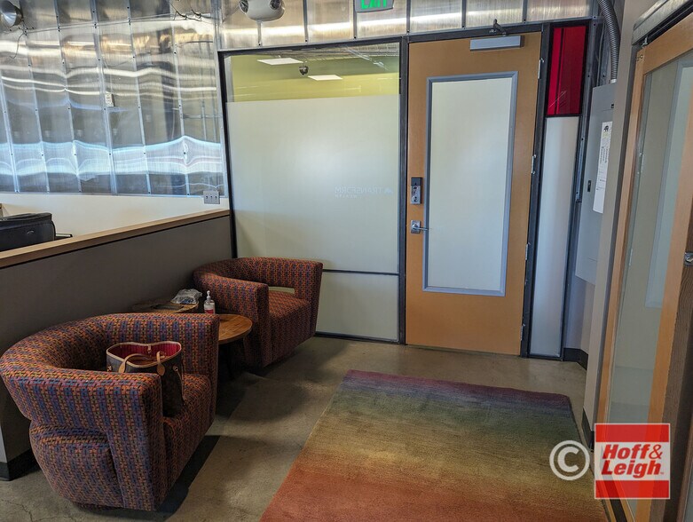 More Photos Of 3457 Ringsby Ct, Denver Office For Lease