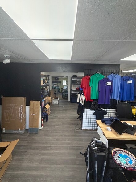 More Photos Of 82 Libby Hill Rd, Oakland General Retail For Sale