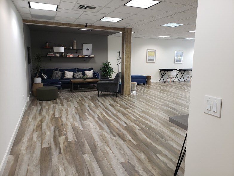 More Photos Of 500 Silver Spur Rd, Rancho Palos Verdes Office For Lease