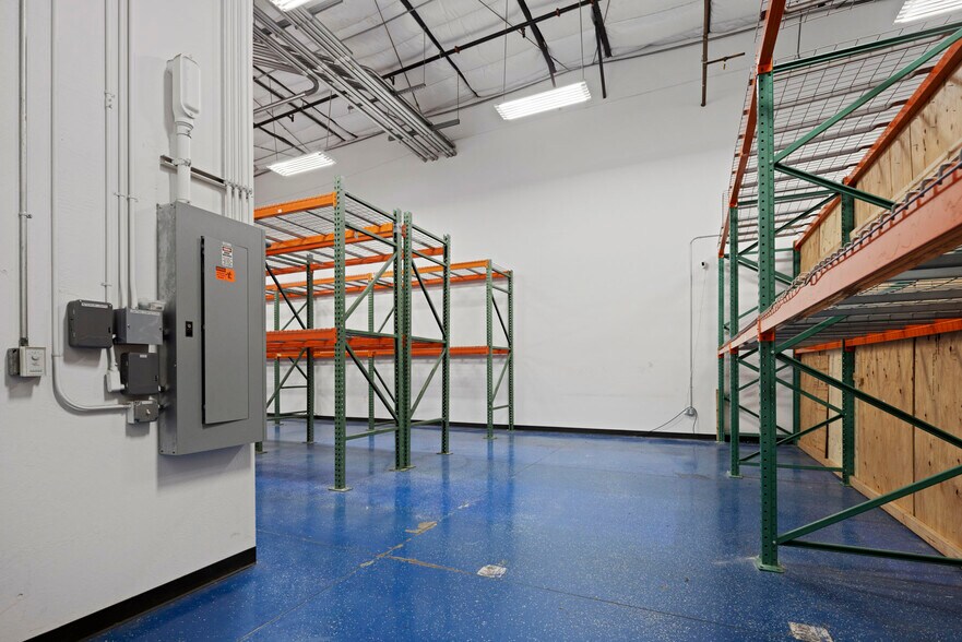 More Photos Of 4063 E. Calloway Court, Stockton Showroom For Lease