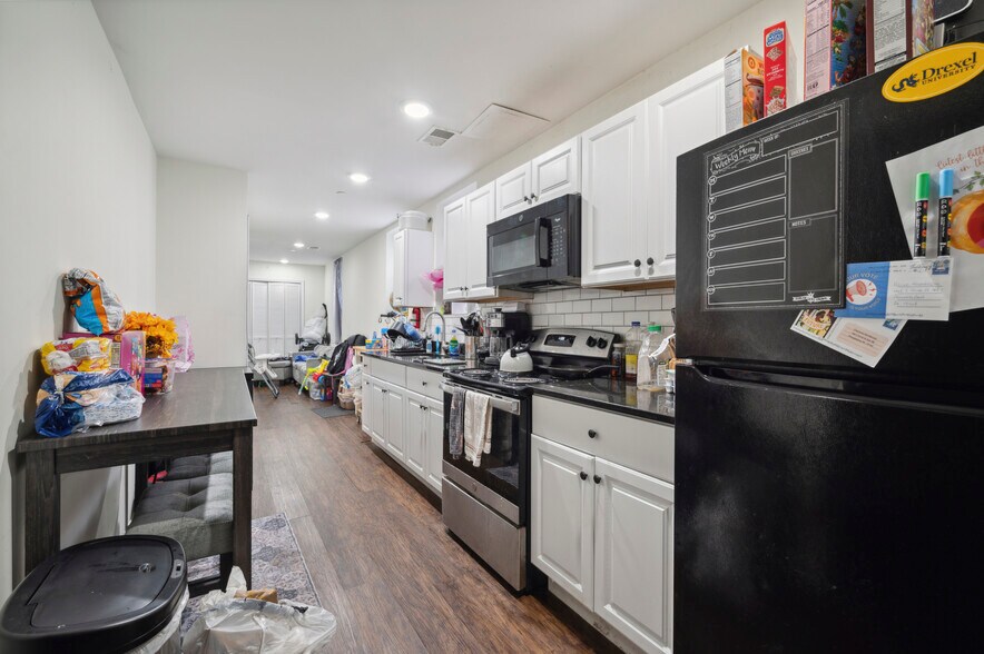 More Photos Of 446-448 S 52nd St, Philadelphia Apartments For Sale
