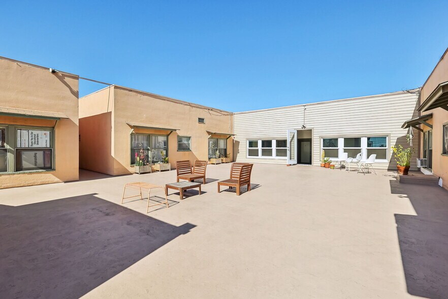 More Photos Of 2525-2543 University Ave, San Diego Apartments For Sale