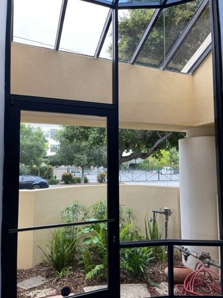 More Photos Of 2329 Oak Park Ln, Santa Barbara Medical For Lease