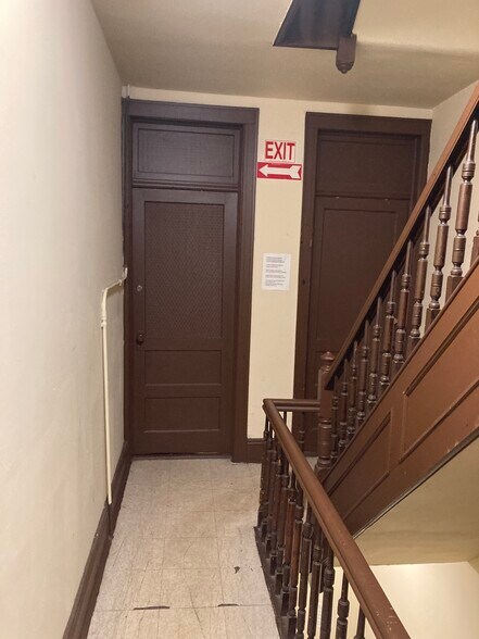 More Photos Of 5408 Flushing Ave, Maspeth Apartments For Sale