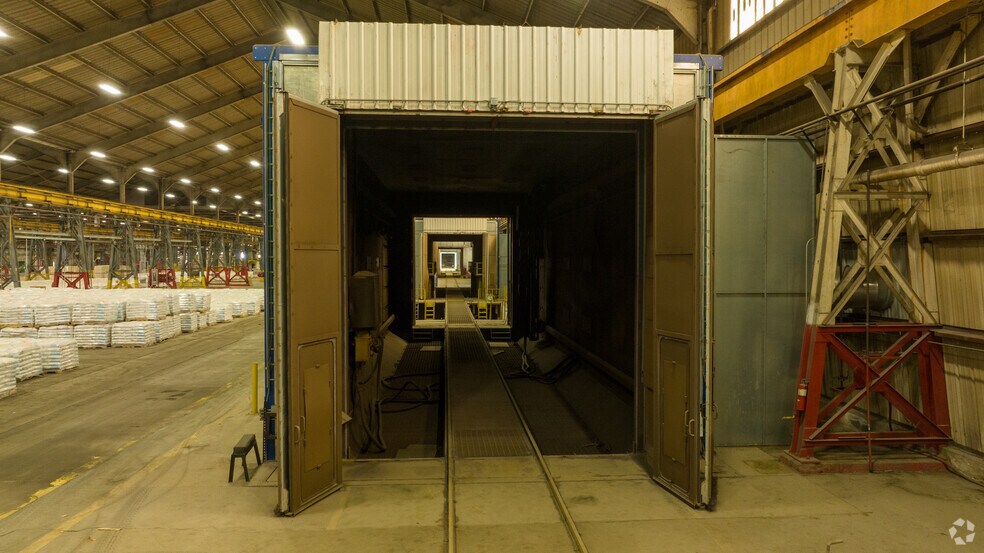 More Photos Of 202 Raleigh St, Wilmington Manufacturing For Lease