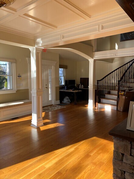 More Photos Of 12 Little Neck Rd, Centerport Storefront Retail Office For Sale
