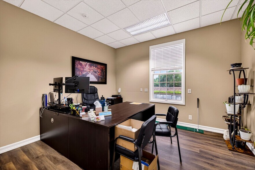 More Photos Of 110 Independence Cir, Chico Medical For Sale
