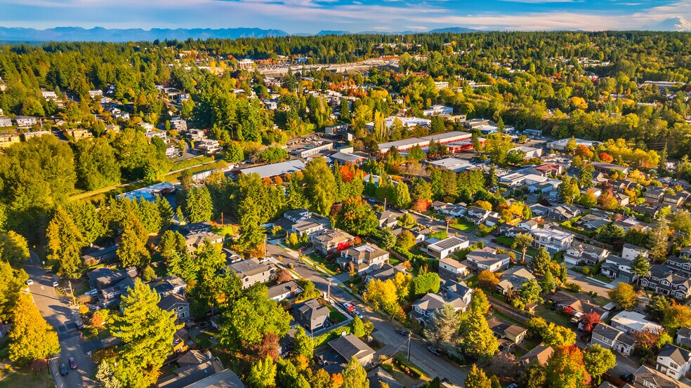 More Photos Of 636 11th Ave, Kirkland Apartments For Sale