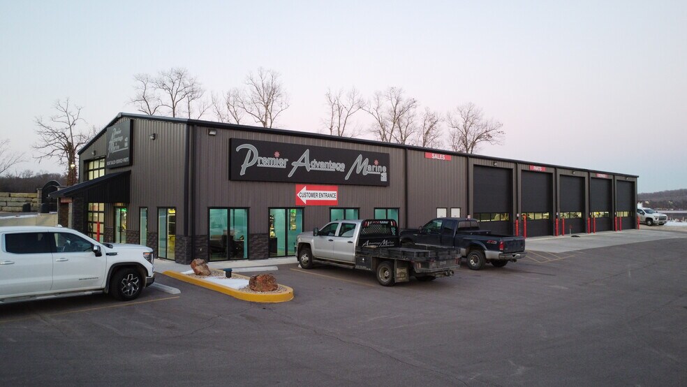 More Photos Of 27 Lighthouse Marina Rd, Sunrise Beach General Retail For Sale