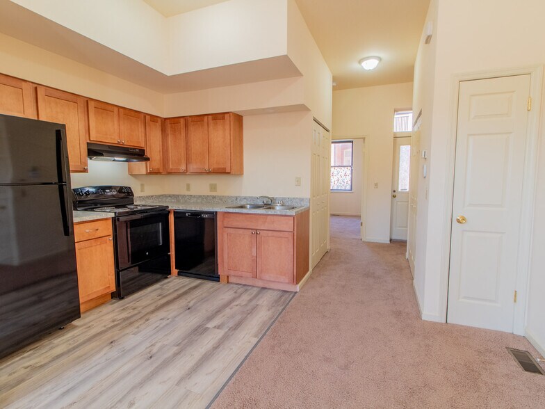 More Photos Of 2007 S 11th St, Saint Louis Apartments For Sale