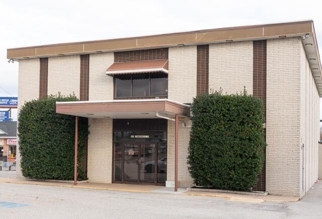More Photos Of 413 Commonwealth Ave, Catonsville Medical For Lease