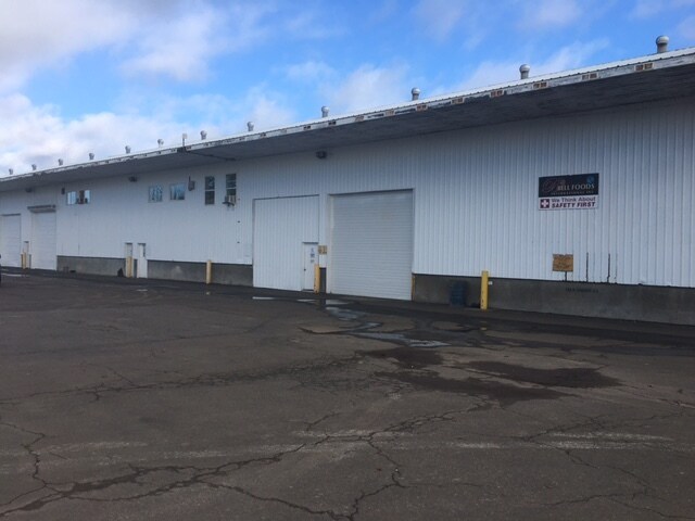 More Photos Of 3151 Waconda Rd NE, Gervais Warehouse For Lease