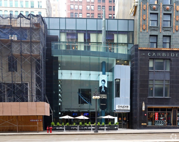 More Photos Of 230 N Michigan Ave, Chicago Hotel For Lease
