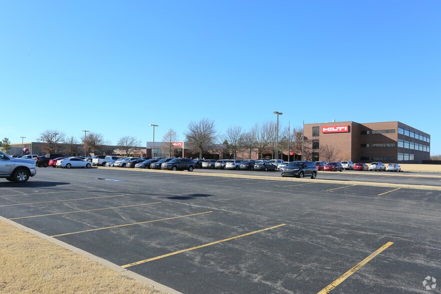 More Photos Of 5400 S 122nd East Ave, Tulsa Service For Sale