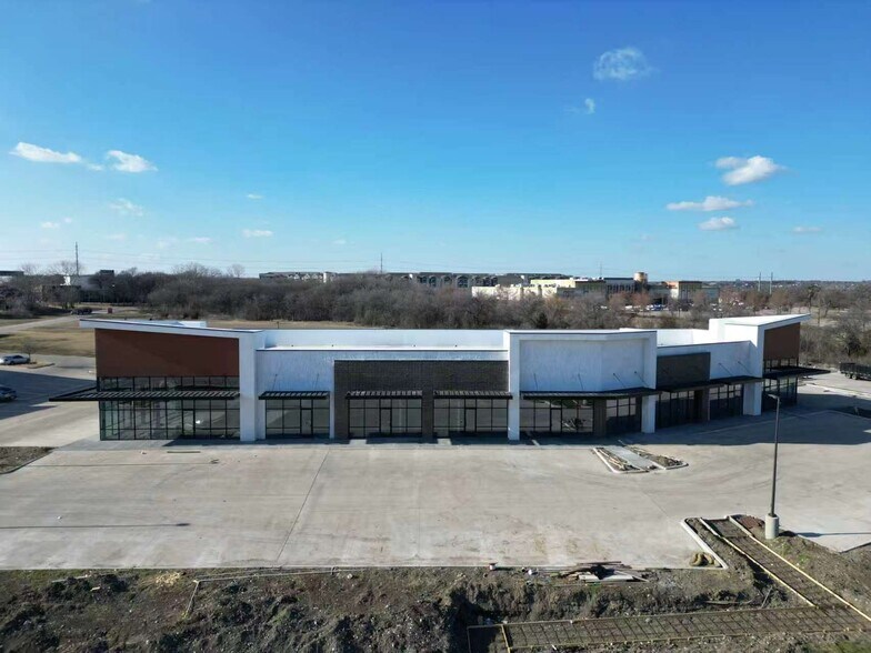 More Photos Of 105 Legacy Dr, Plano Unknown For Lease