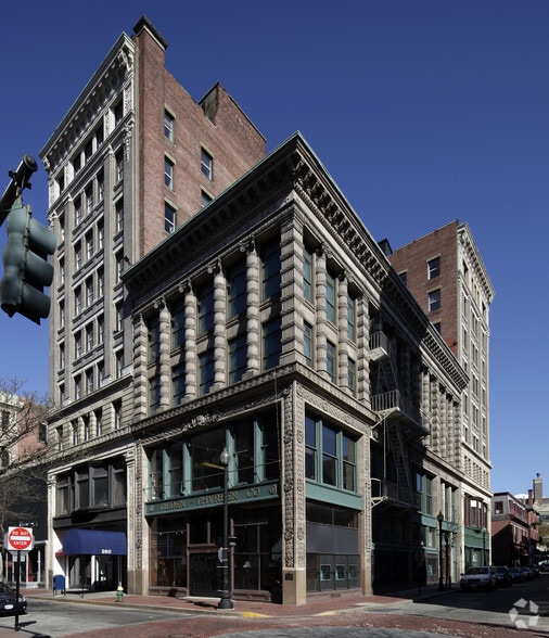 More Photos Of 292 Westminster St, Providence Storefront Retail Office For Lease