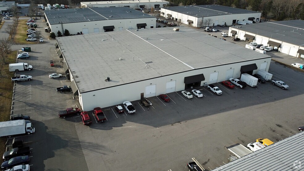 More Photos Of 3209 Wellington Ct, Raleigh Warehouse For Lease